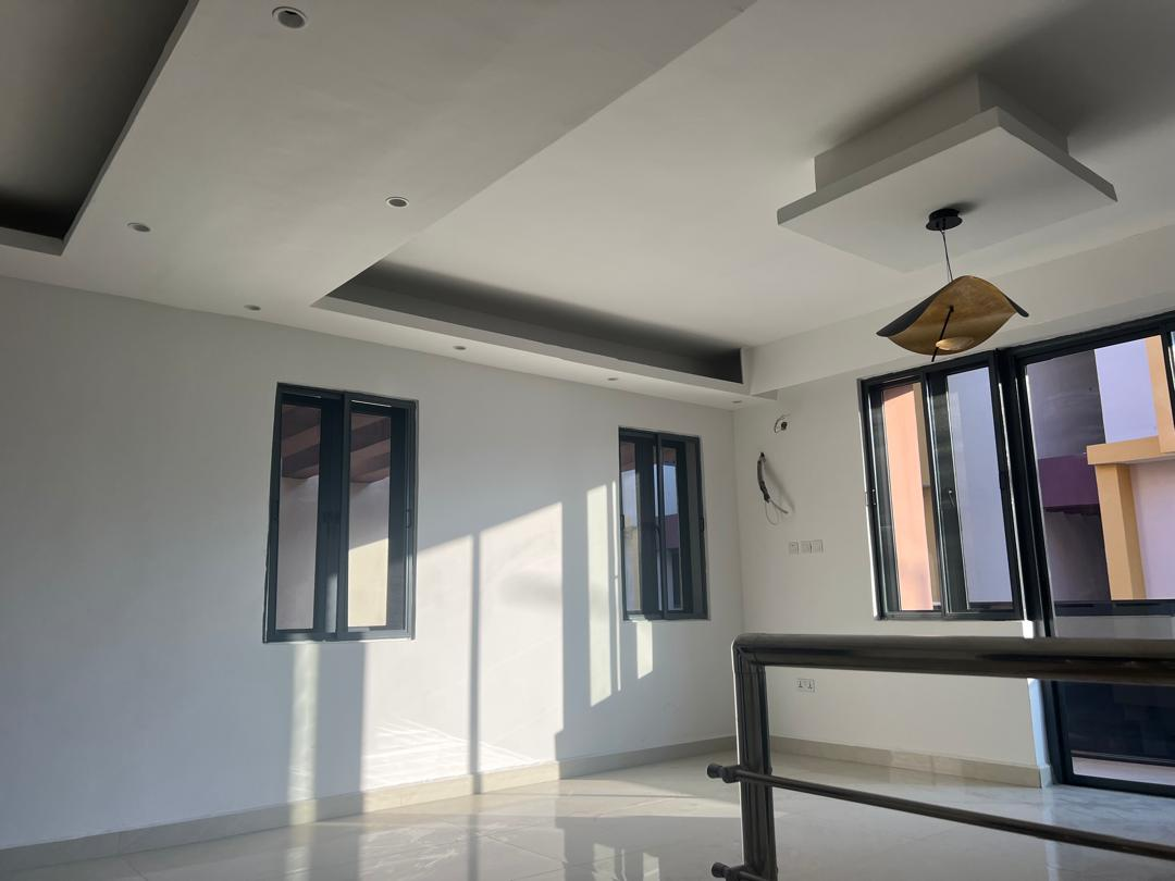 t2 PROPERTY TO LET *NEWLY BUILT 18Unit Of LUXURY 4BEDROOM TERRACE DUPLEX WITH BQ.