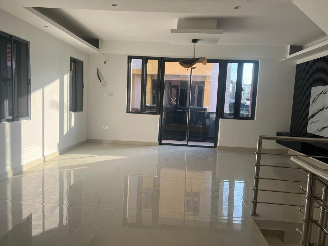 t3 PROPERTY TO LET *NEWLY BUILT 18Unit Of LUXURY 4BEDROOM TERRACE DUPLEX WITH BQ.