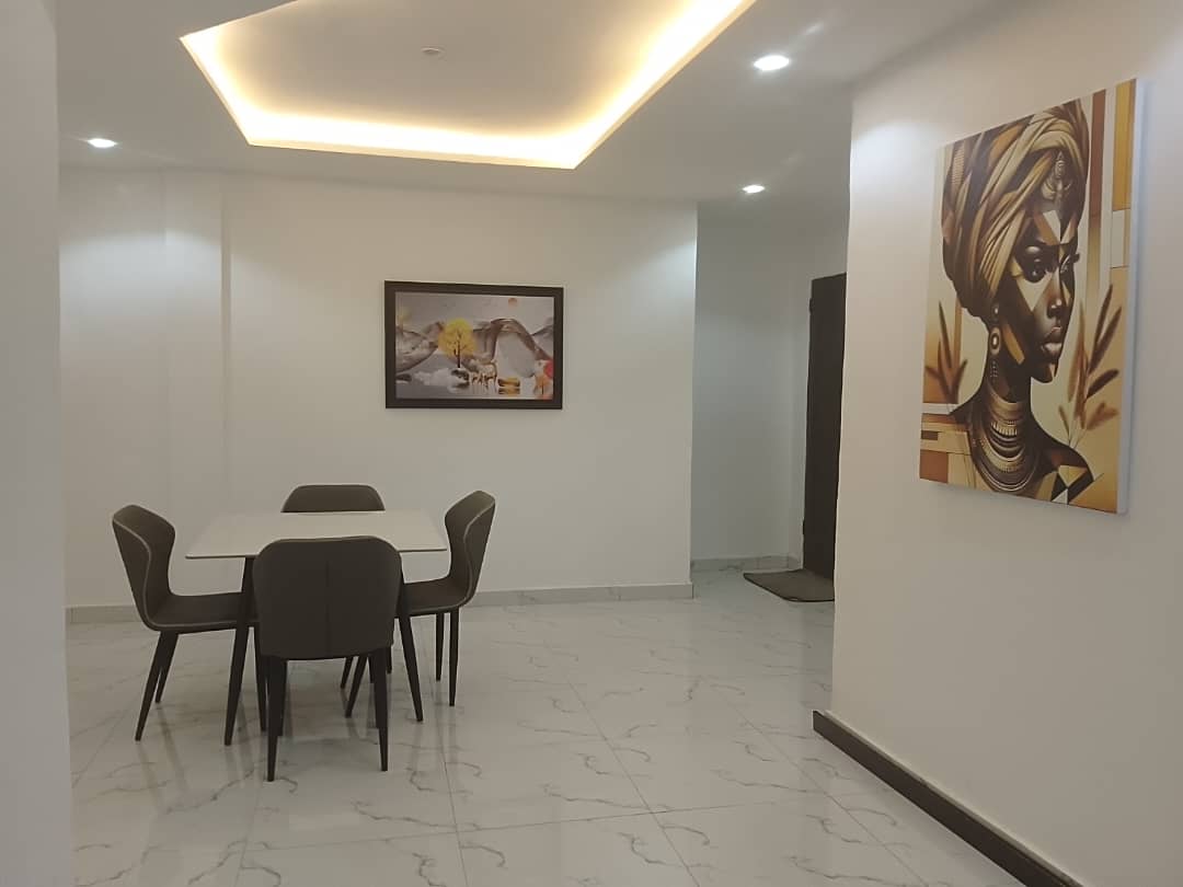 dining room 2 Bedroom Luxury Service Apartment/ Short let
